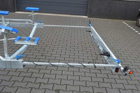 Vlemmix | VERLÄNGERUNG Auszug Lichtleiste 130cm BT EU-Trailer