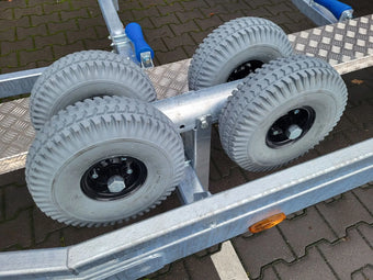 compare product ROLLENSATZ Luftreifen Upgrade BT I