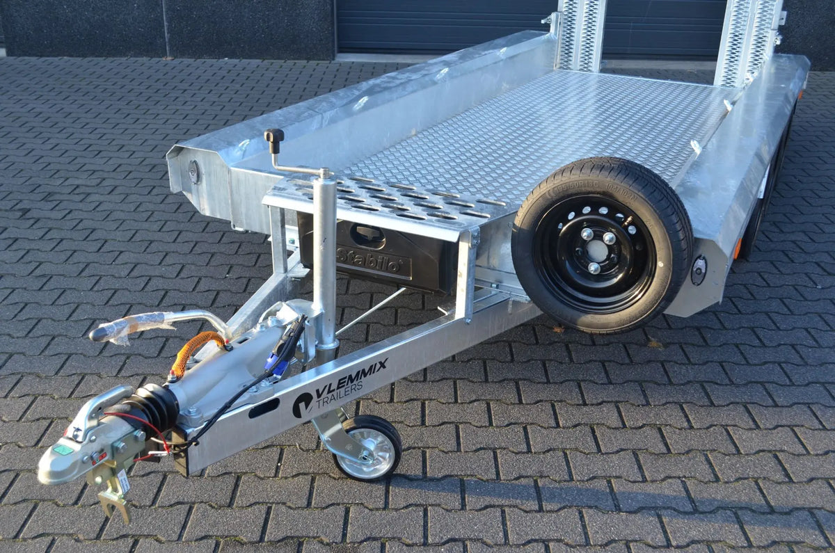 Vlemmix | ALURIFFELBLECH 400x150cm montiert EU-Trailer