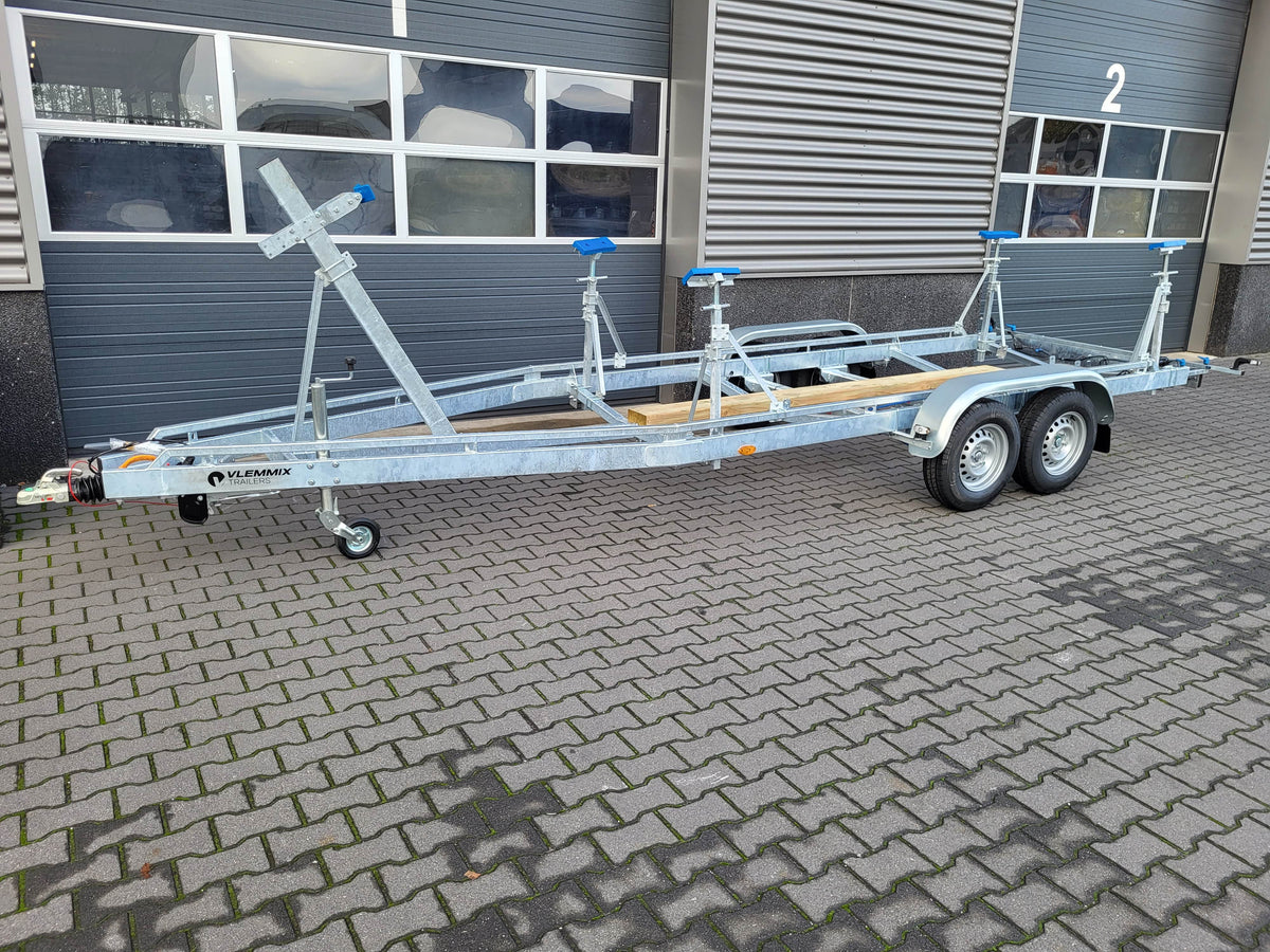 Vlemmix | SMT 3500/7 SB Segelboot EU-Trailer